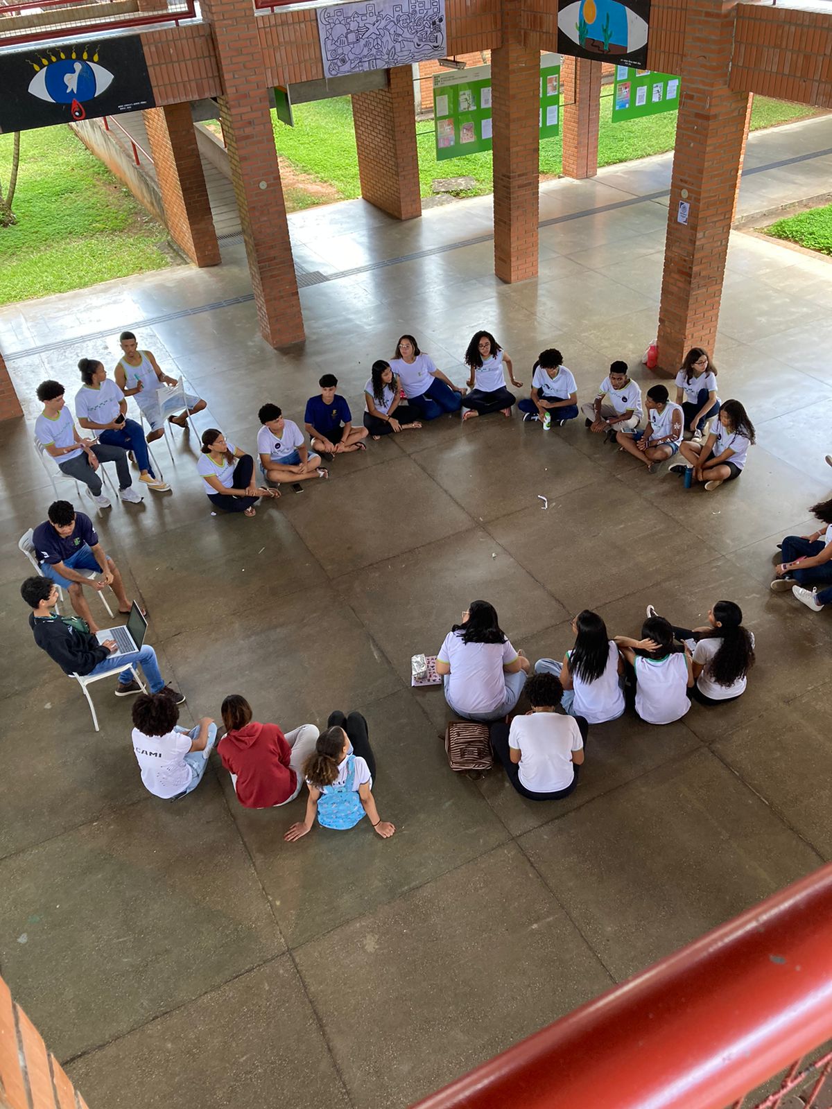 Encontro de estudantes para eleição da CAE